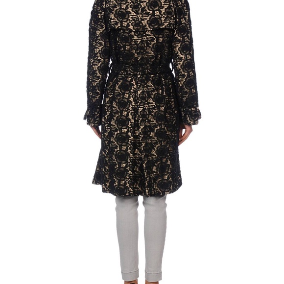 Blumarine overcoat, size 6 - Picture 4 of 5